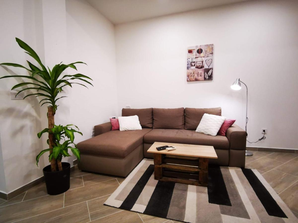 Apartment Dante Fazana Exterior photo